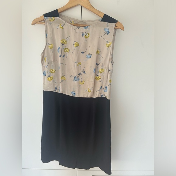 Trucco - Picture 2 of 2